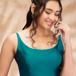 SALWAR STUDIO Taffeta Solid Sleeveless Saree Blouse